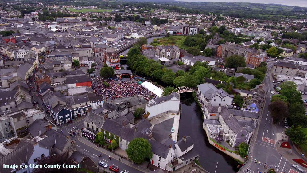 Visit Ennis | Where to Stay | Where to Eat | Things to Do 